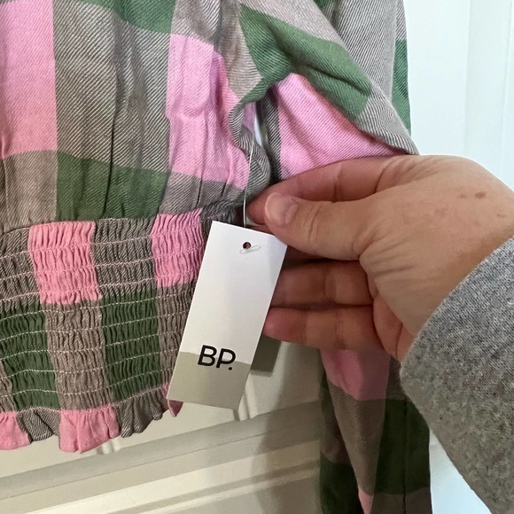 BP. Womens Crop Top Pink Buffalo‎ Plaid Long Sleeve Puff Scoop Neck Smocked SZ S - Picture 2 of 5